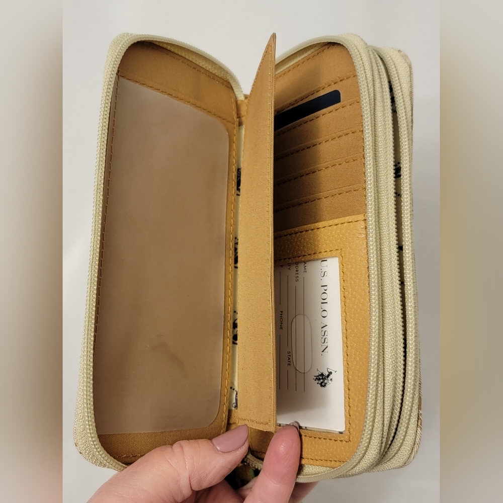 U.S. Polo Assn. Double Zip Women's Wallet - Picture 8 of 13